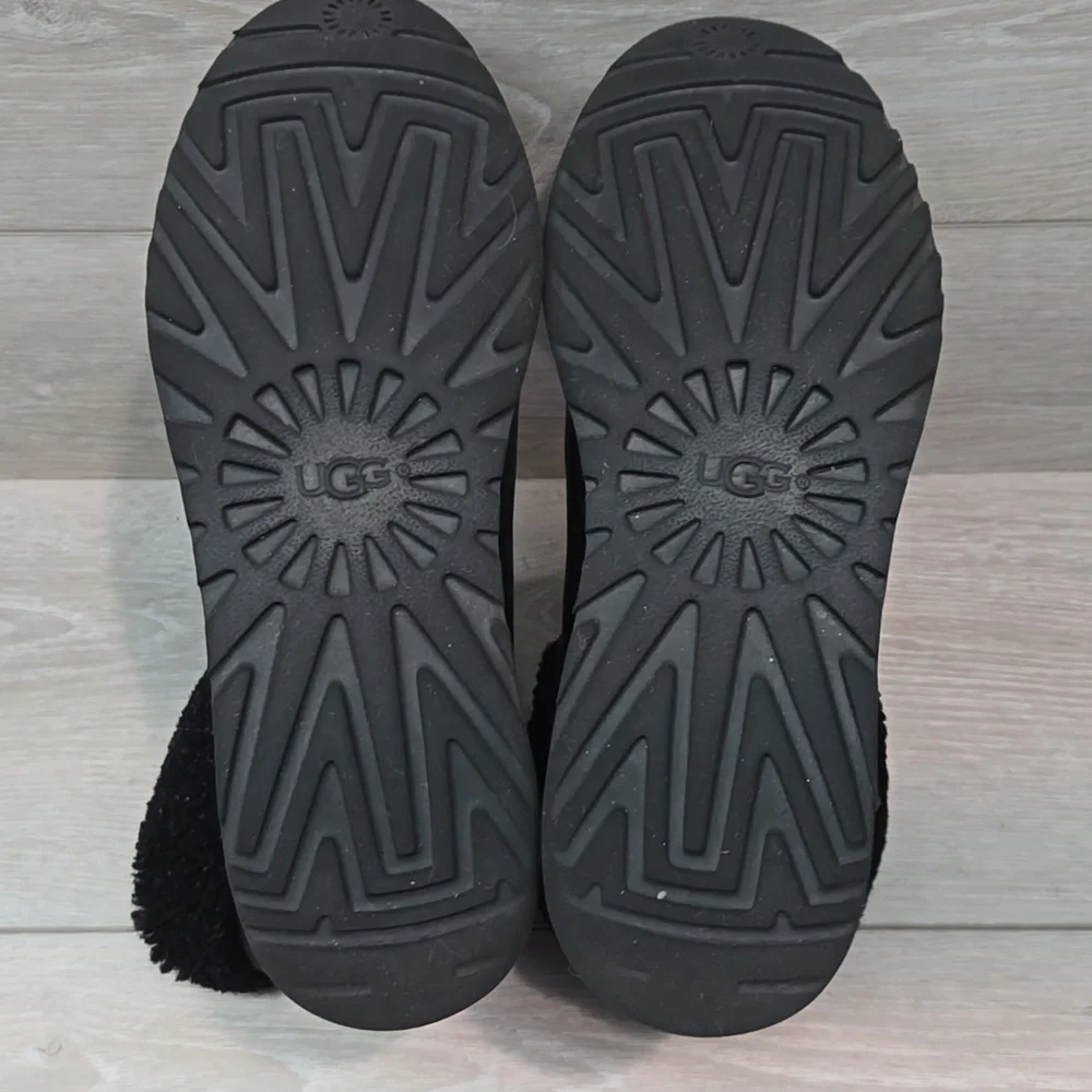 UGG good used